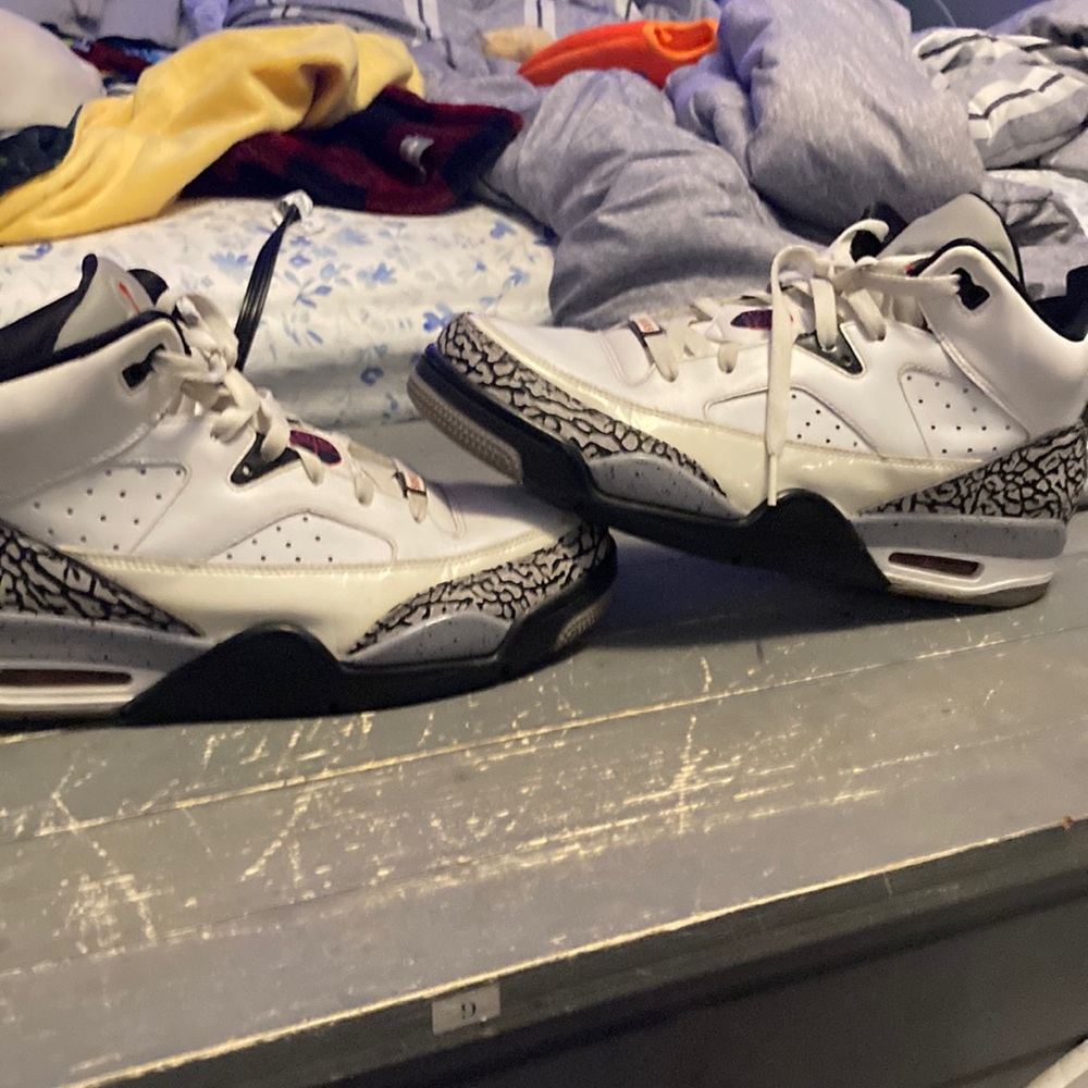 Jordan son of mars low